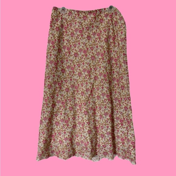 Vintage Dresses & Skirts - Vintage 90s floral skirt